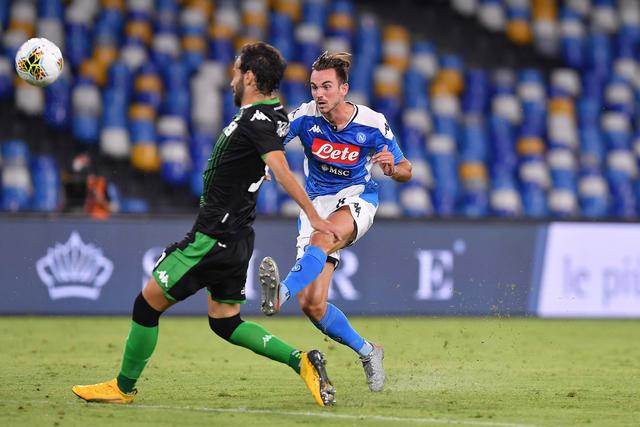 杜兰特布克合砍71分新援21+11 太阳力克活塞